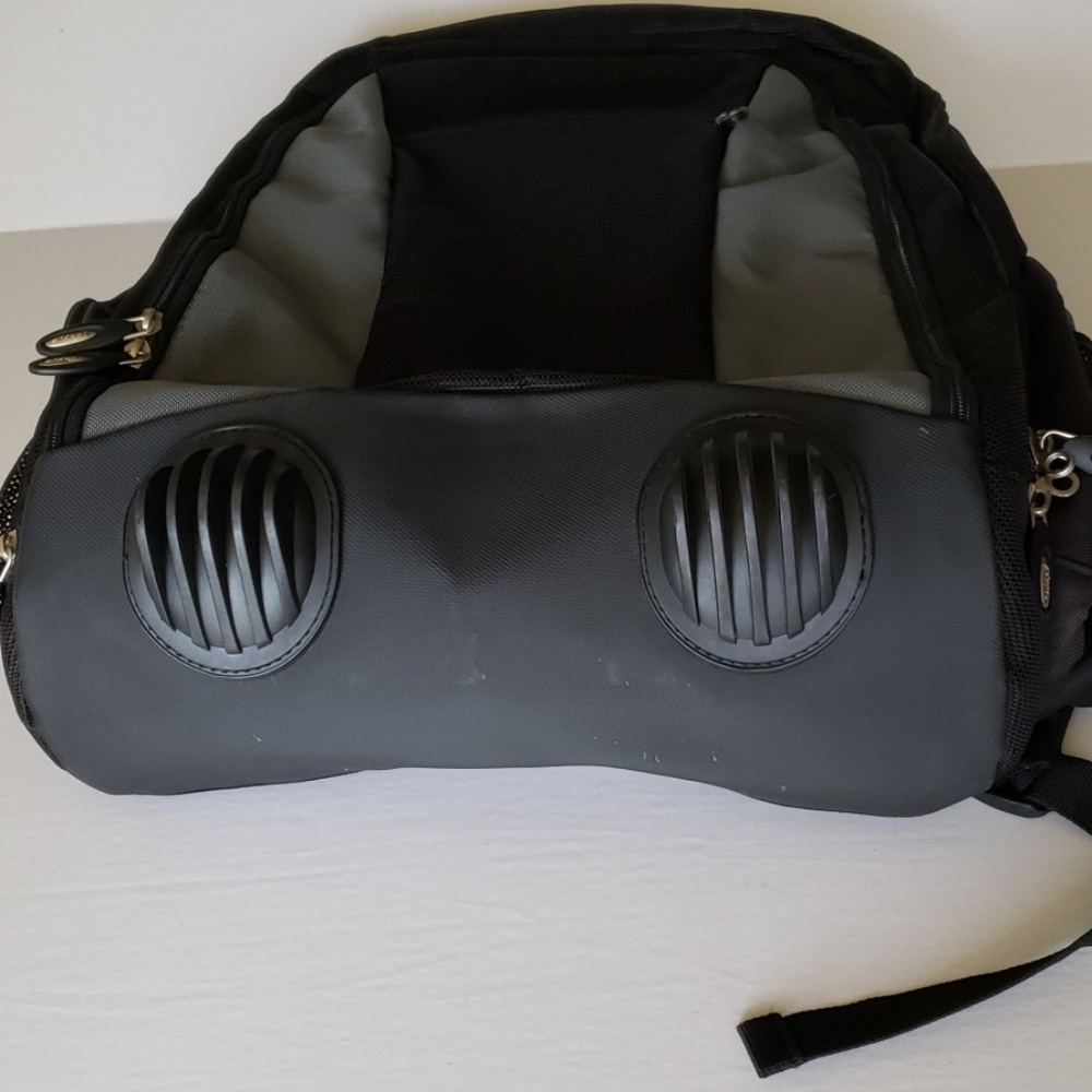 Targus Backpack - image 6